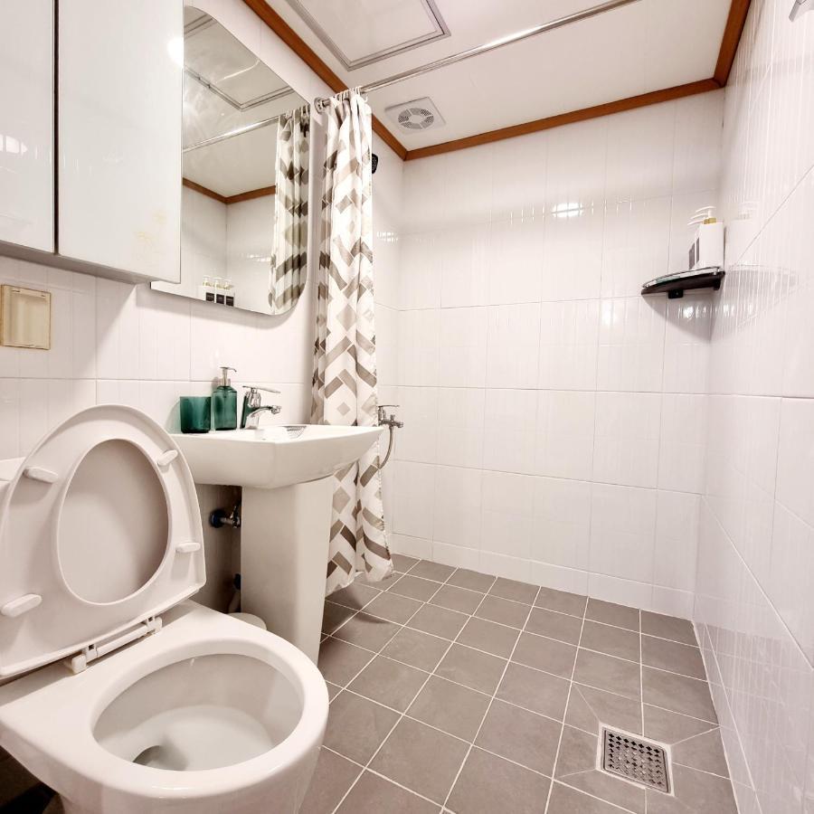 Hongik Hongdae Yeonnam Hoi-House Apartment Seoul Bagian luar foto